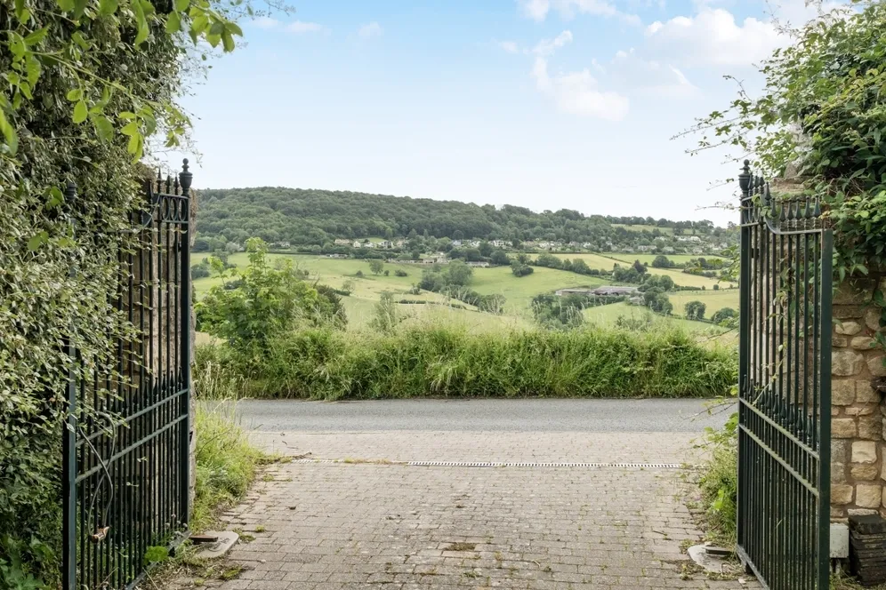 Painswick, Gloucestershire GL6 6SJ photo 17