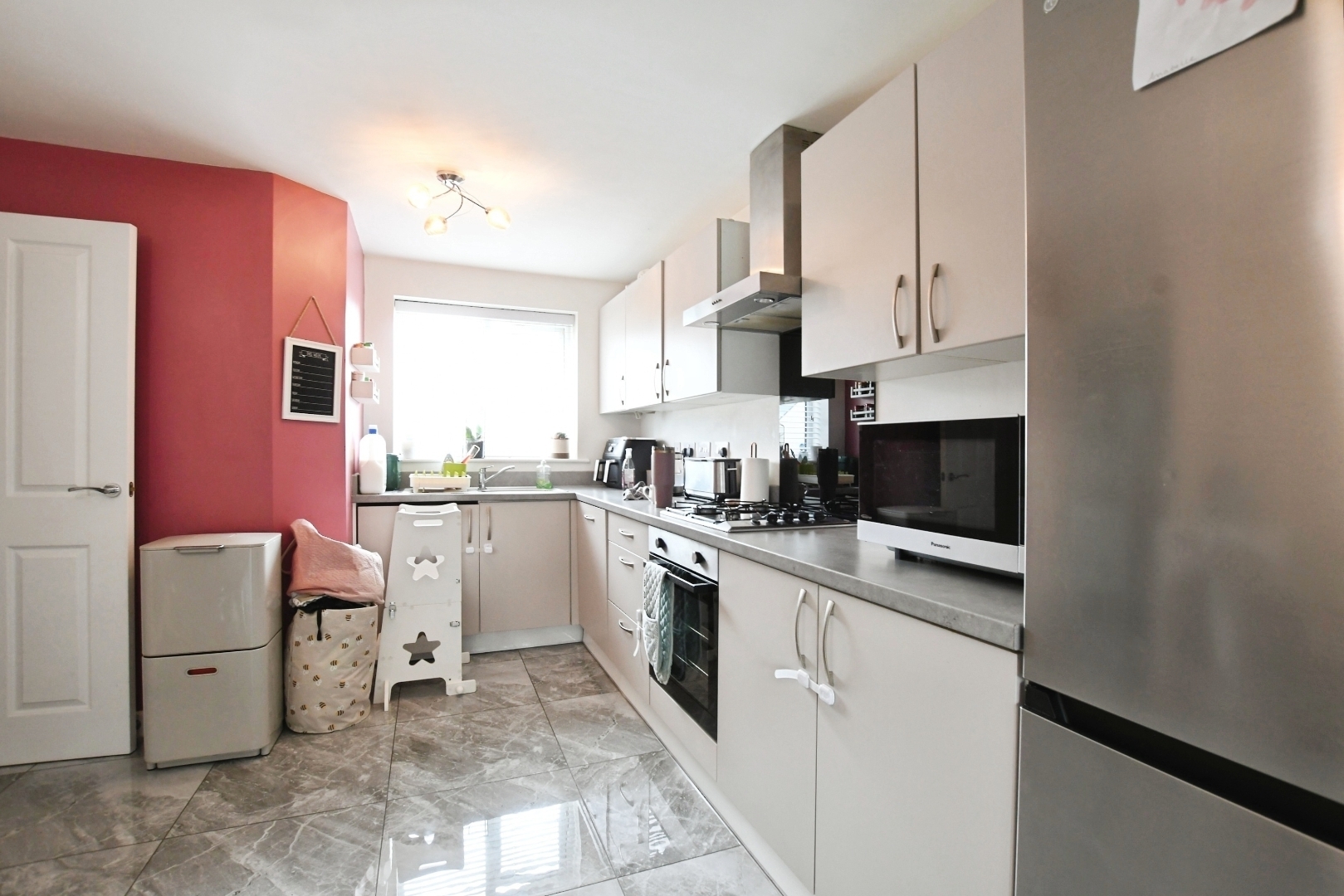 Gypsy Moth Lane, Kingswood, Hull Image 5