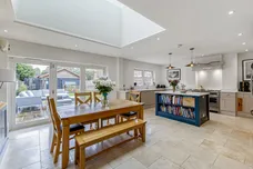 York Road, Newbury, RG14 photo 3
