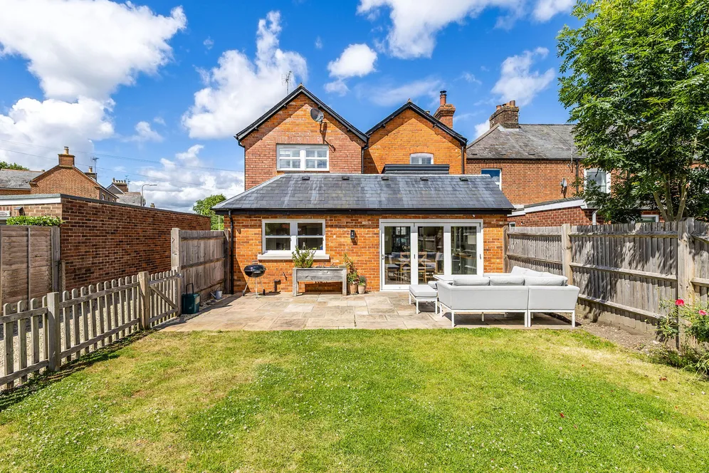 York Road, Newbury, RG14 photo 13