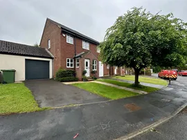 Penlands Lawn, LEEDS photo