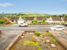 Pye Nest Avenue, Halifax thumb 2
