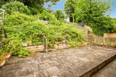 Pye Nest Avenue, Halifax