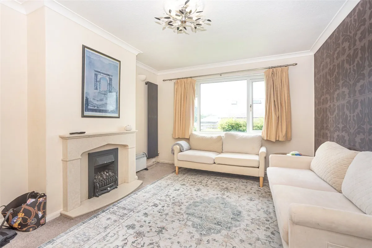 Y Rhos,, Penrhosgarnedd, Bangor, Gwynedd, LL57