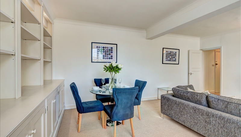 Luxury One Bedroom Apartment To Let  Lift Access & Porter Services  W1J Image 2