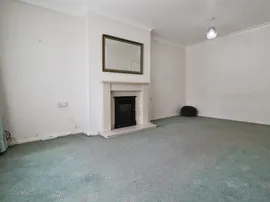 Queens Drive, Llantwit Fardre, Pontypridd thumb 3