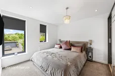 Windsor Gardens, Epsom