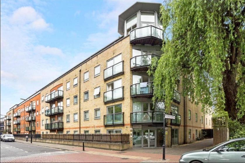 620 Rotherhithe Street, London, SE16 Image 1
