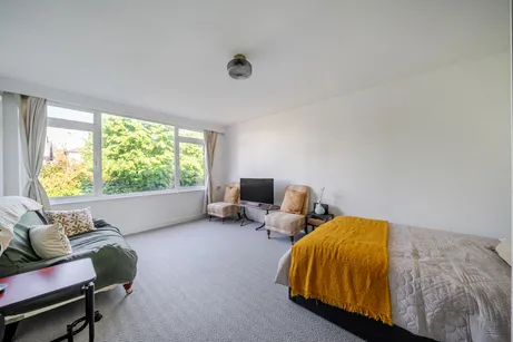 Putney Hill, London, SW15