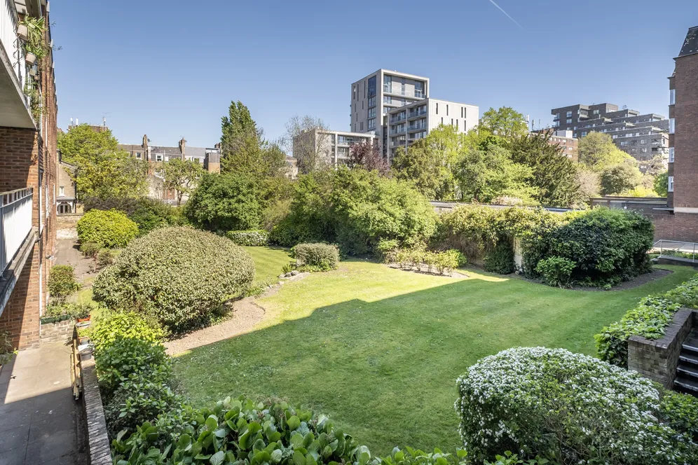 Putney Hill, London, SW15 photo 2