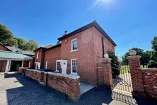 Didlington Manor, Didlington