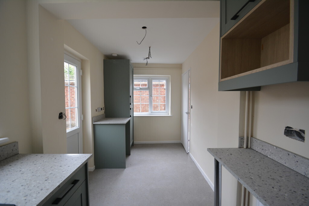 Yallops Close, Harleston Image 7