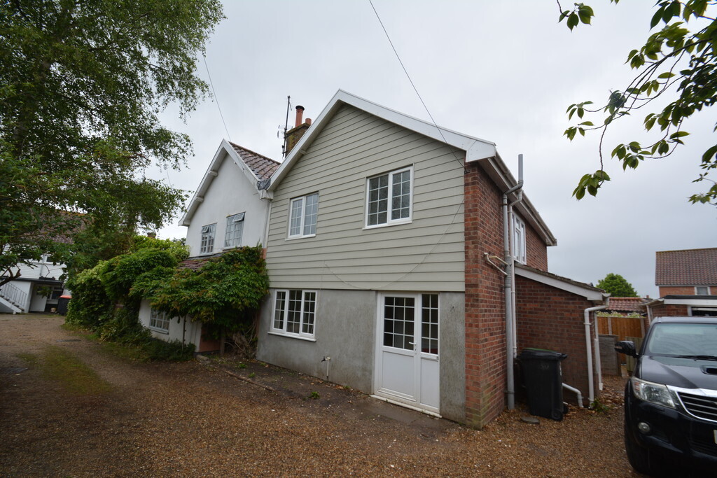 Yallops Close, Harleston Image 20