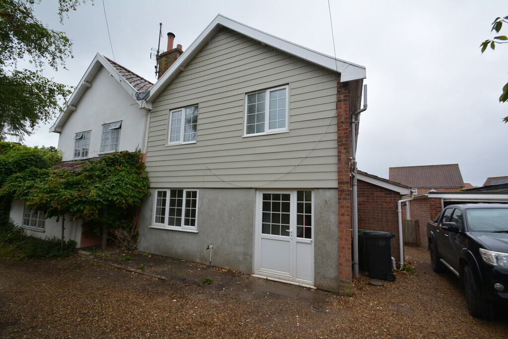 Yallops Close, Harleston Image 21