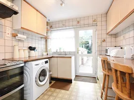 Donald Way, Moulsham Lodge, Chelmsford thumb 3