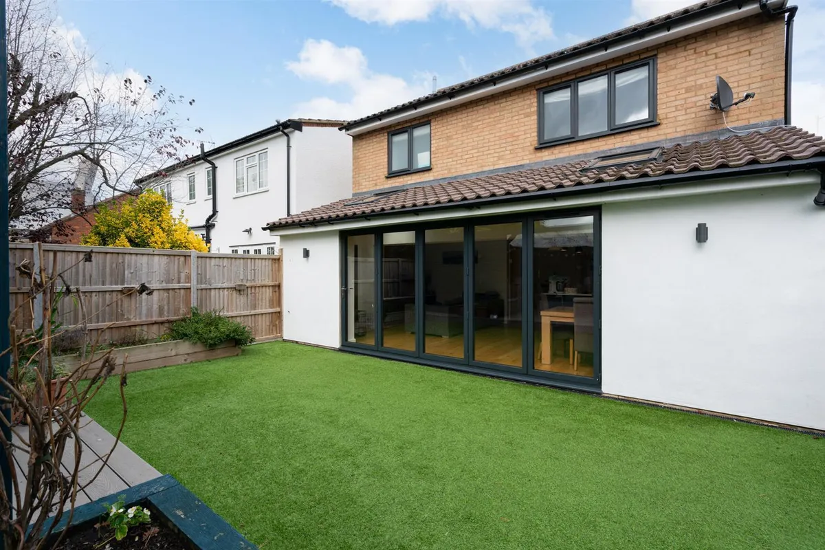 Summerleys, Edlesborough, LU6 2HR