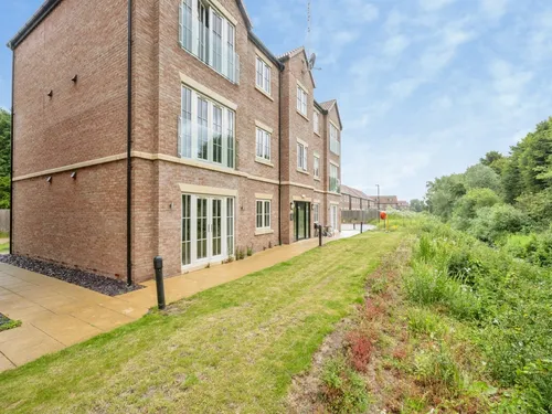 Moorings Drive, Thorne, Doncasterphoto