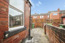 Hugh Street, CASTLEFORD