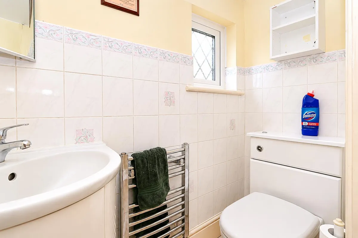 Rockliffe Avenue, Kings Langley, Hertfordshire, WD4 8DR