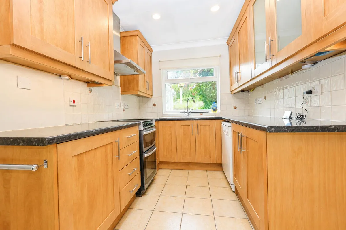 Rockliffe Avenue, Kings Langley, Hertfordshire, WD4 8DR
