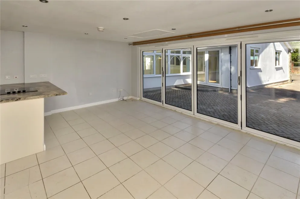 Property carousel item 20