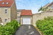 Lily Road, Frome