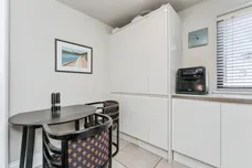 Knightsbridge Court, Chester