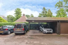 Knightsbridge Court, Chester