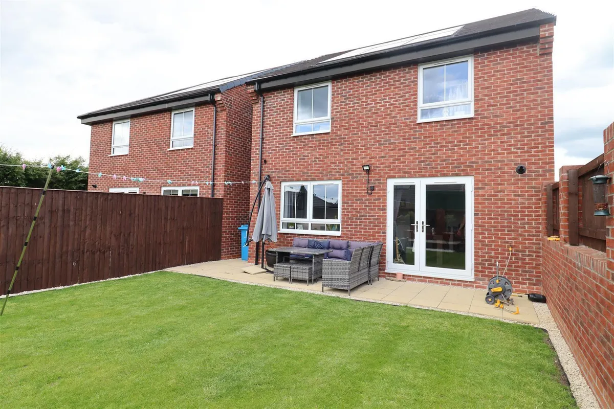 Hemp Garth, Holme-On-Spalding-Moor, York