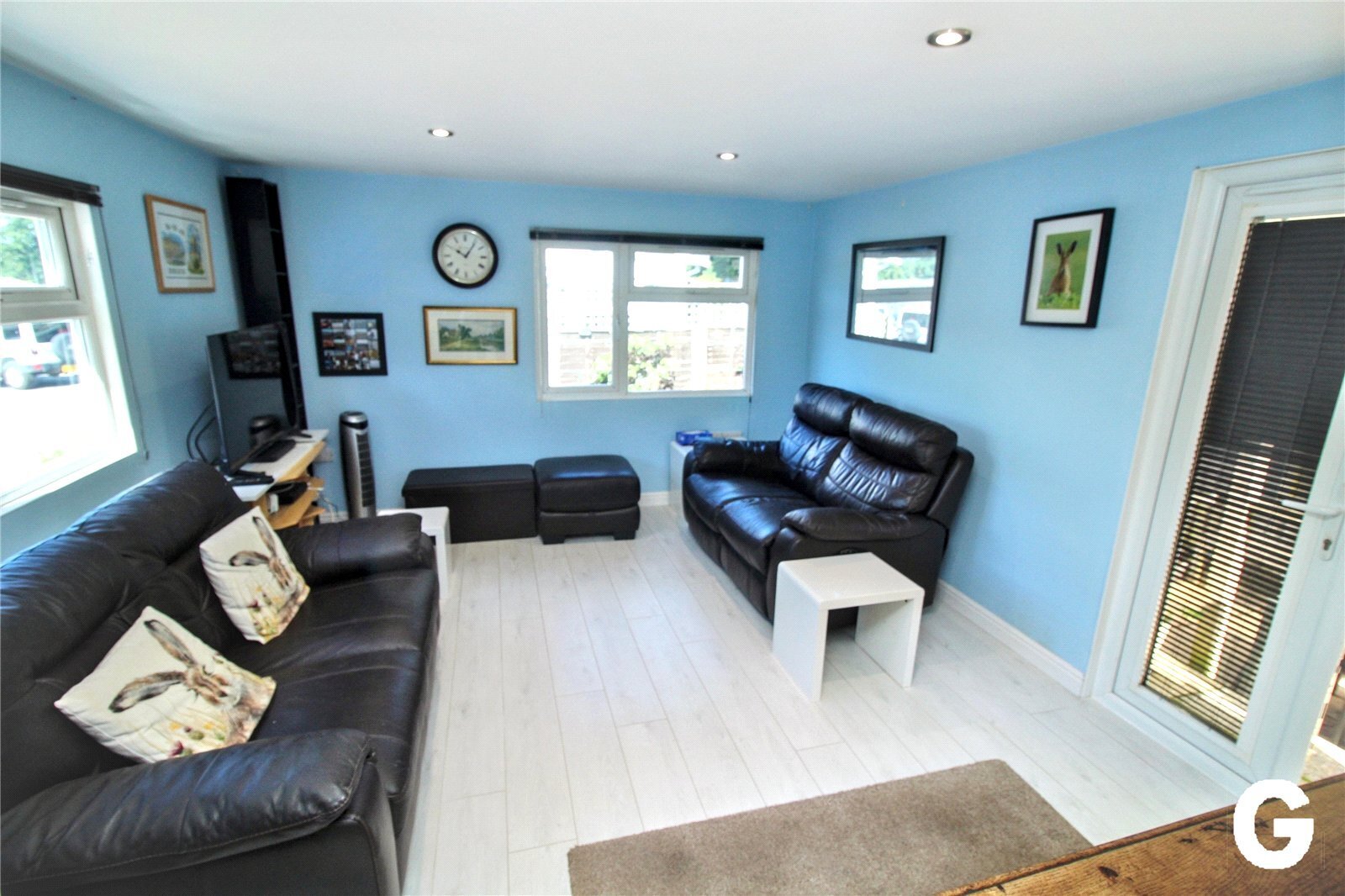 North Drive, Oak Tree Park, St. Leonards, Ringwood, BH24 Image 3