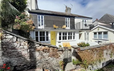 Horn Hill, Dartmouth