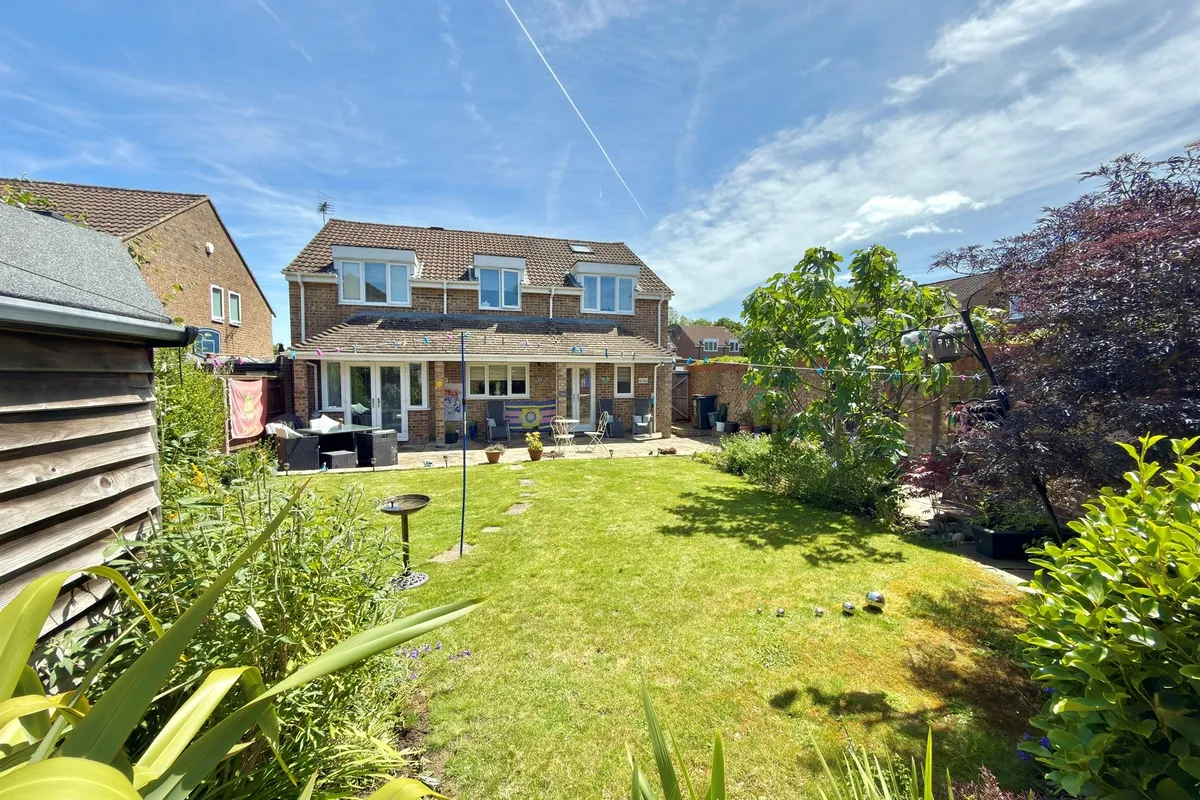 Sevenfields, Highworth, SWINDON