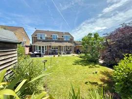 Sevenfields, Highworth, SWINDON photo