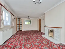 Churchill Close, Watton, Thetford thumb 3