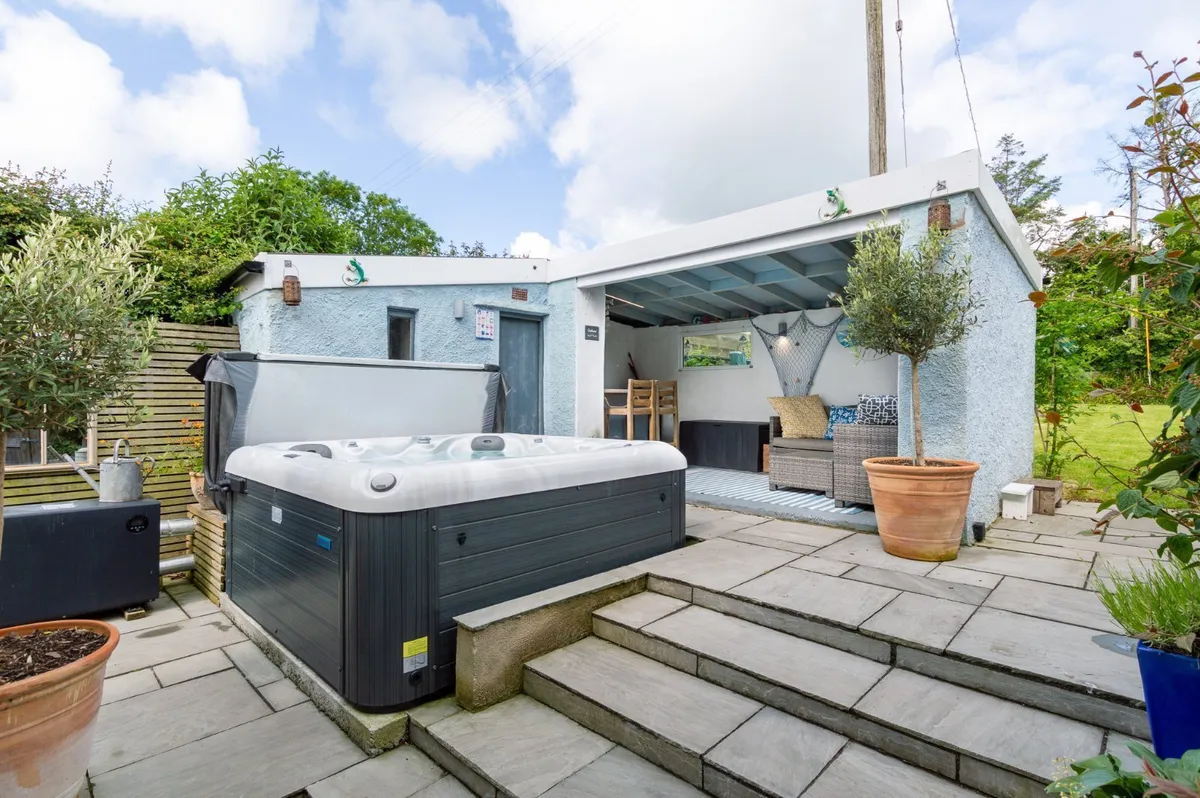 Bodffordd, Llangefni, Isle of Anglesey, LL77