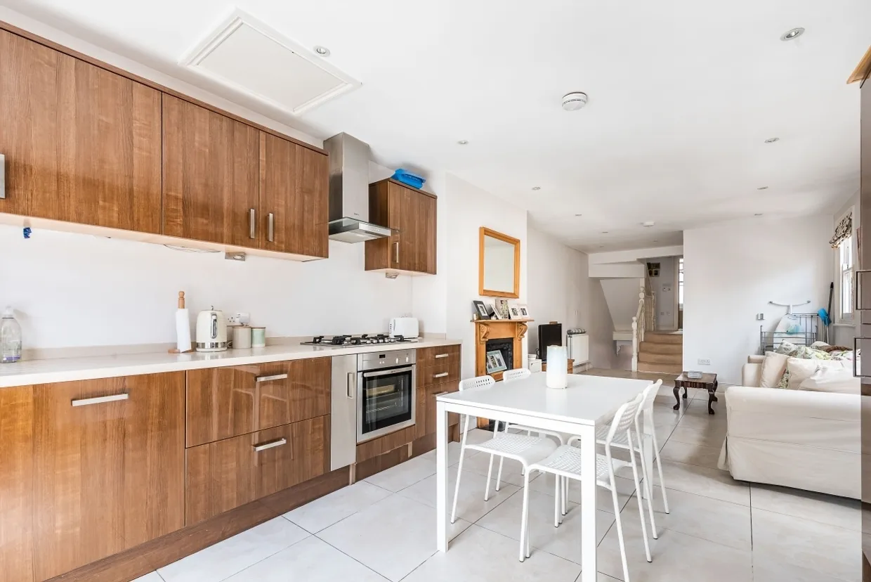 Hambalt Road Clapham SW4 photo 8