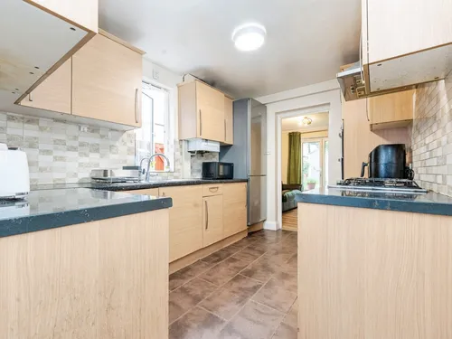 Cassiobridge Road, Watfordphoto