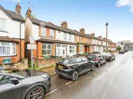 Cassiobridge Road, Watford thumb 3