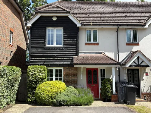 Beechfield Place, Maidenheadphoto