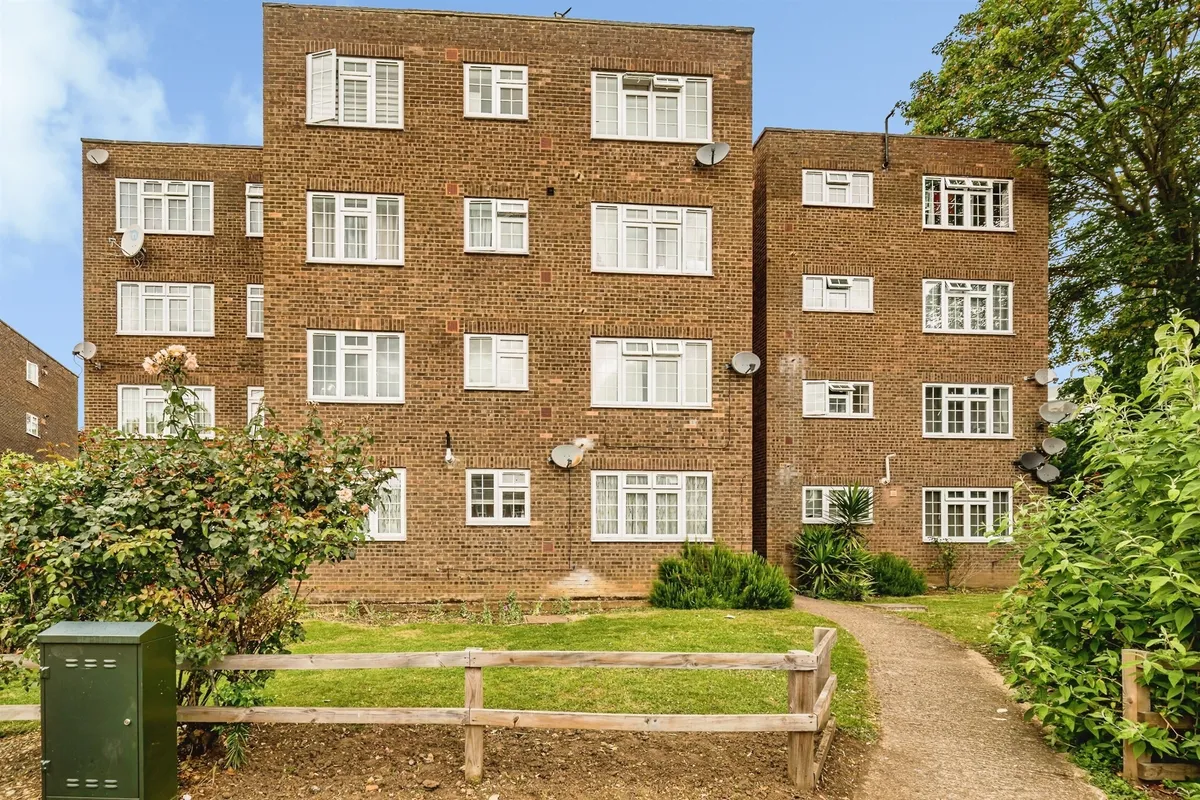 Arborfield Close, Slough