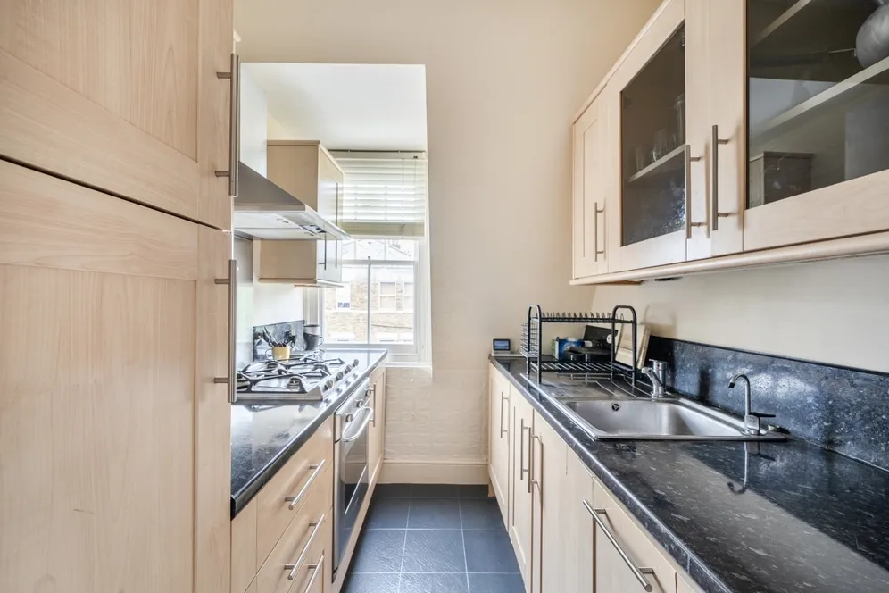 Fernhead Road Maida Vale W9 photo 2