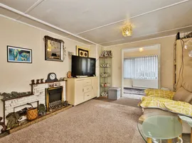 Primrose Hill, Charlton Mackrell, Somerton thumb 2
