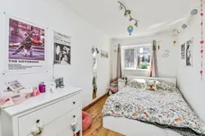 Nightingale Avenue, Frome
