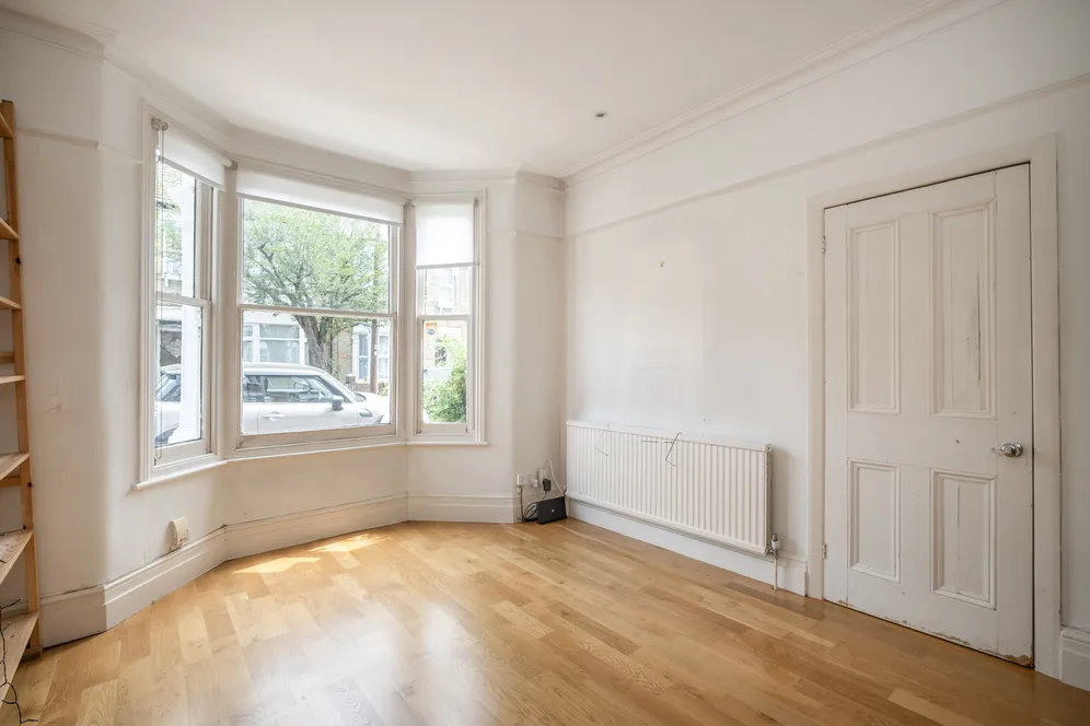 Buxton Road, London, SW14 photo 6