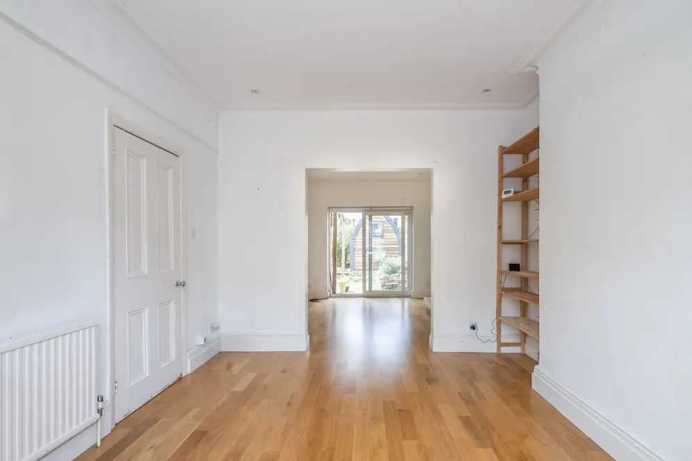 Buxton Road, London, SW14 photo 8