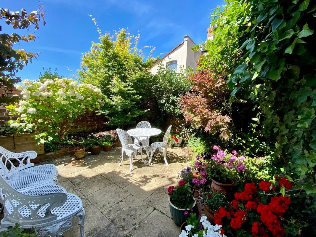 St Vincents Road, Clifton