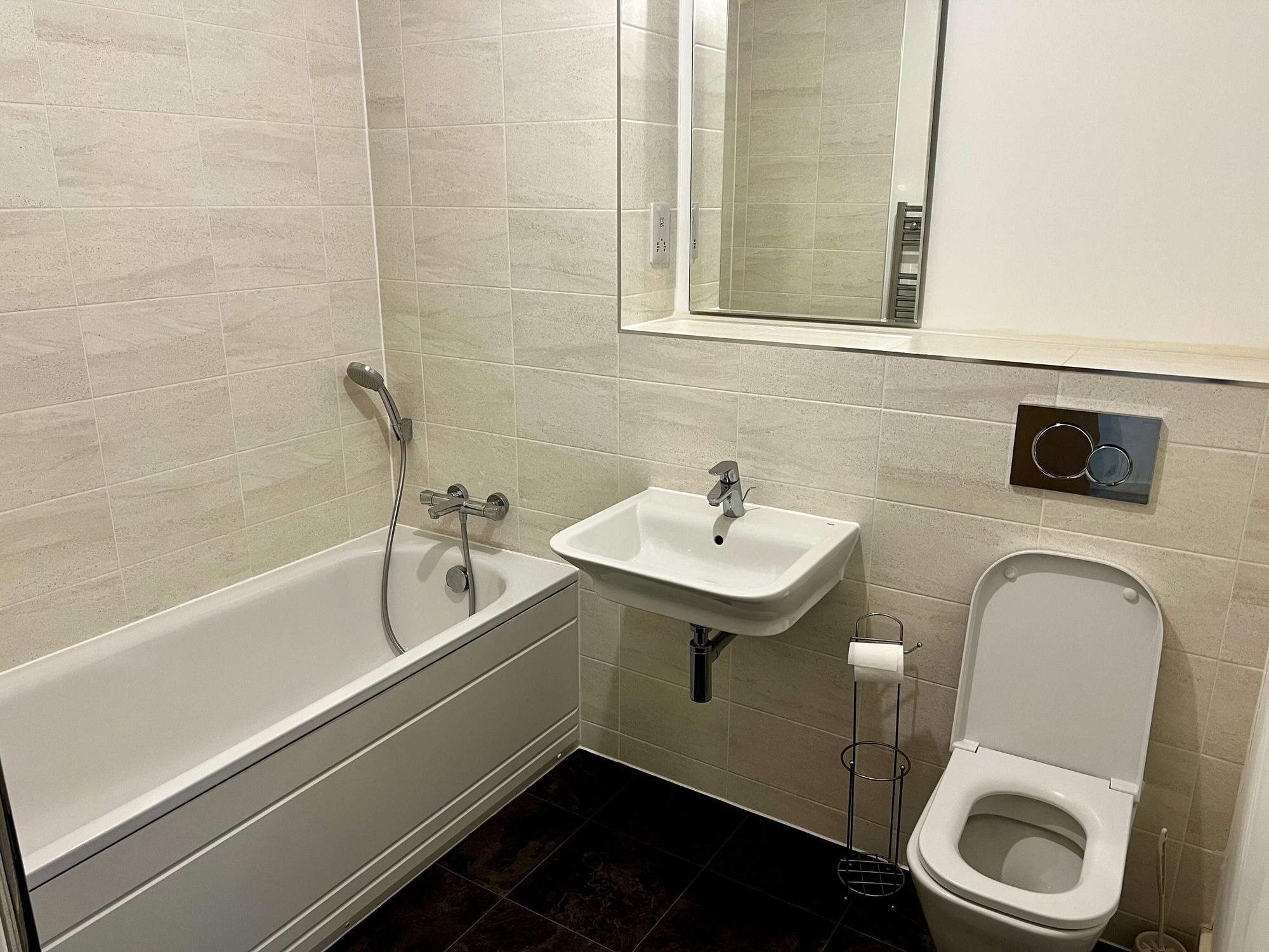 Firepool Crescent, Taunton Image 7