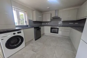 Main property image