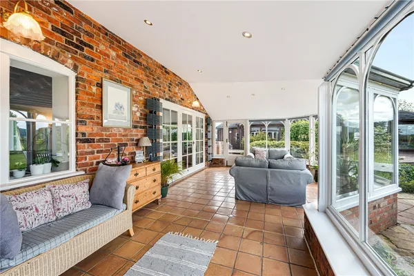 Huxley Lane, Brassey Green, CW6 photo 13