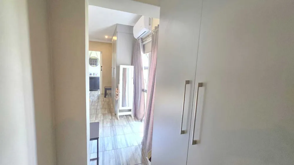 South Africa, Gauteng, Buurendal, Klipplaat Drive, 14